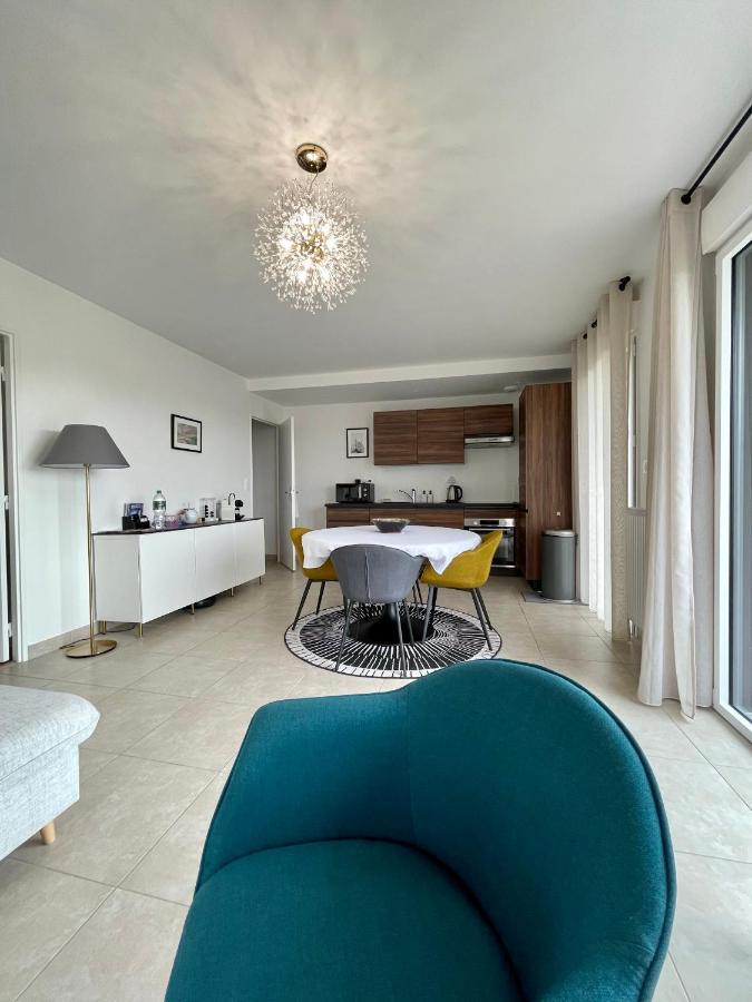 Bella Cruz 66 M2 Prestations Premium, Wifi, Balcon, Parking Avec Borne De Recharge Electrique, Plage Prieure, Commerces Dinard Eksteriør billede